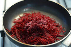 beetroot pachadi recipe, how to make beetroot pachadi
