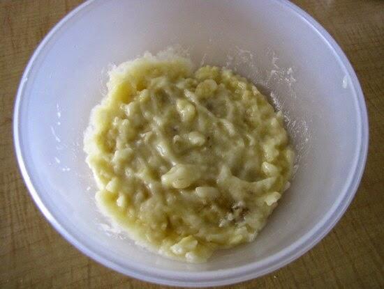 Banana Bread with Macadamia Nuts Recipe