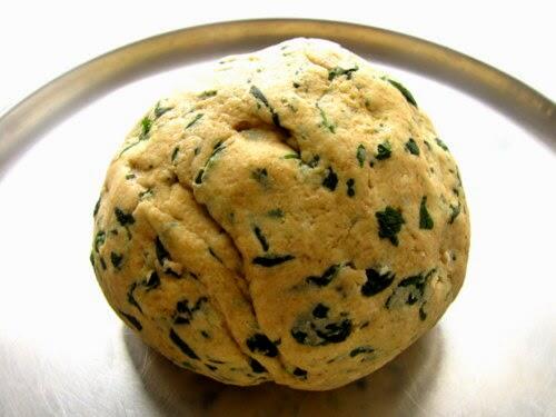 Spiced Methi Paratha Recipe | How to Make Methi Paratha