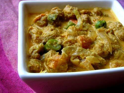 Soya Chunks Kurma Recipe | Soya Chunks Vegetable Kurma Recipe