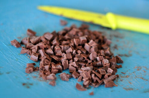 lindt bittersweet chocolate