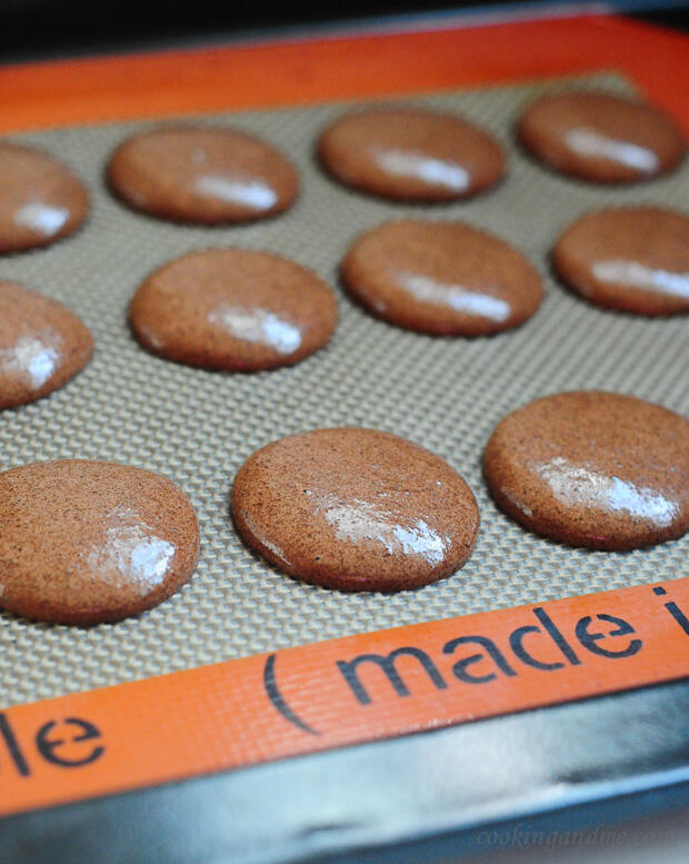 french chocolate macarons recipe