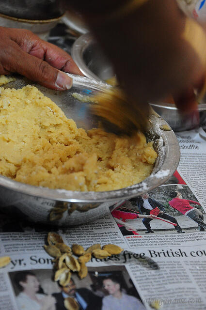 Vella Cheedai | Diwali Sweets Recipe