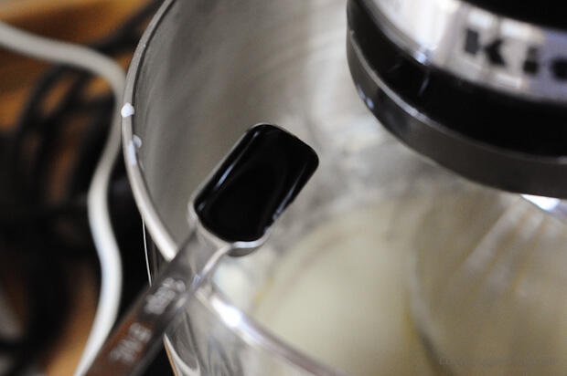 Blueberry Cheesecake Ice Cream Recipe, Eggless Step by Step