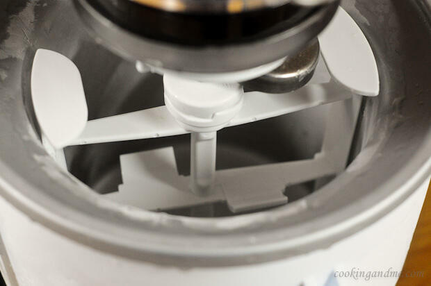 Blueberry Cheesecake Ice Cream Recipe, Eggless Step by Step