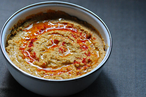 Paruppu Thogayal (Lentil Chutney / Dip)