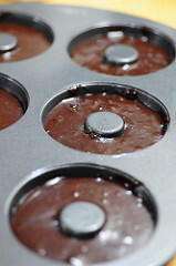 Dark Chocolate Fudge Doughnut Cakes Recipe