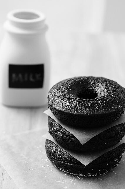 Dark Chocolate Fudge Doughnut Cakes Recipe