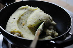 Rava Pongal Recipe, How to Make Rava Pongal Recipe