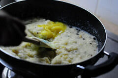 Rava Pongal Recipe, How to Make Rava Pongal Recipe