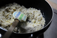 Rava Pongal Recipe, How to Make Rava Pongal Recipe