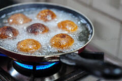 Unniyappa-Neyyappam-Diwali Sweets Recipe