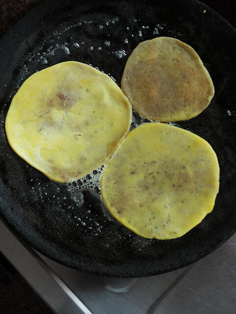 rava puran poli-sooji appam-6