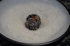 date & nut balls - dates and nuts laddu or ladoo-10