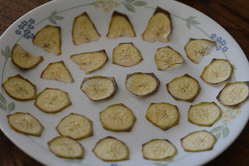 microwave banana chips-raw banana chips recipe