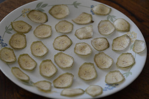 microwave banana chips-raw banana chips recipe