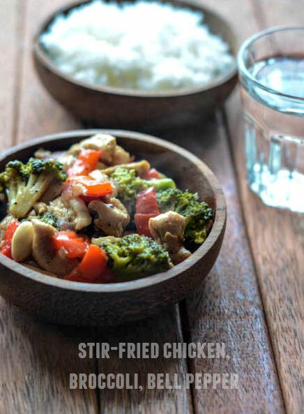 Stir fried chicken with broccoli and bell pepper Stir fried chicken with broccoli and bell pepper