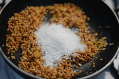 moong dal chutney, make moong dal chutney recipe-3