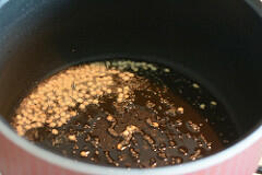 capsicum besan sabji, capsicum zunka recipe-2