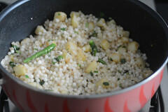 sabudana khichdi, sago khichdi recipe-12