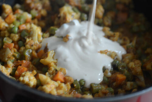 mughlai vegetable korma, how to make mughlai vegetable korma