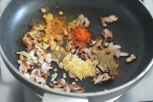 bread potato rolls recipe, bread rolls with spicy potato filling