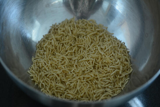 sev chaat recipe, quick and easy party starter