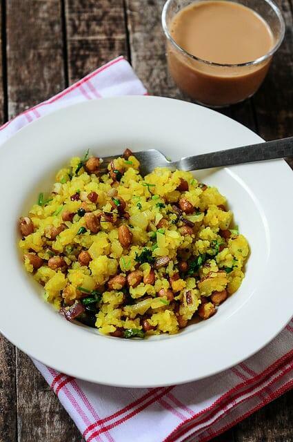 batata poha or potato poha for healthy breakfast