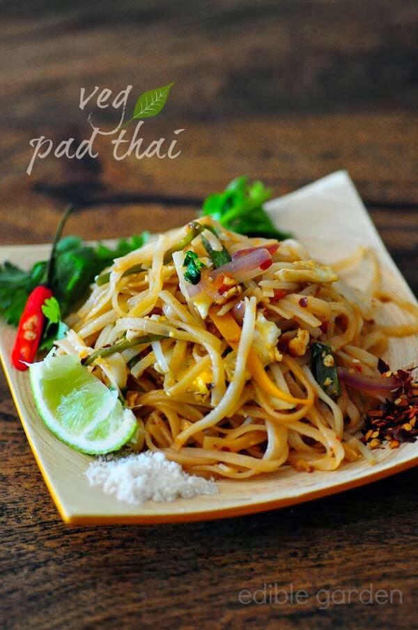 Vegetarian Pad Thai Recipe, Step by Step