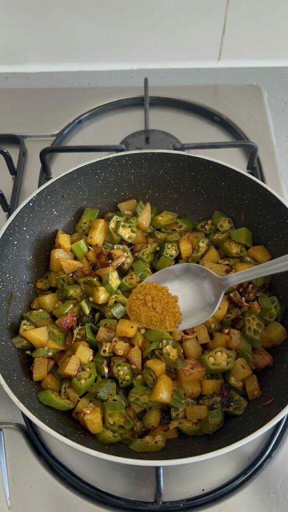aloo bhindi recipe