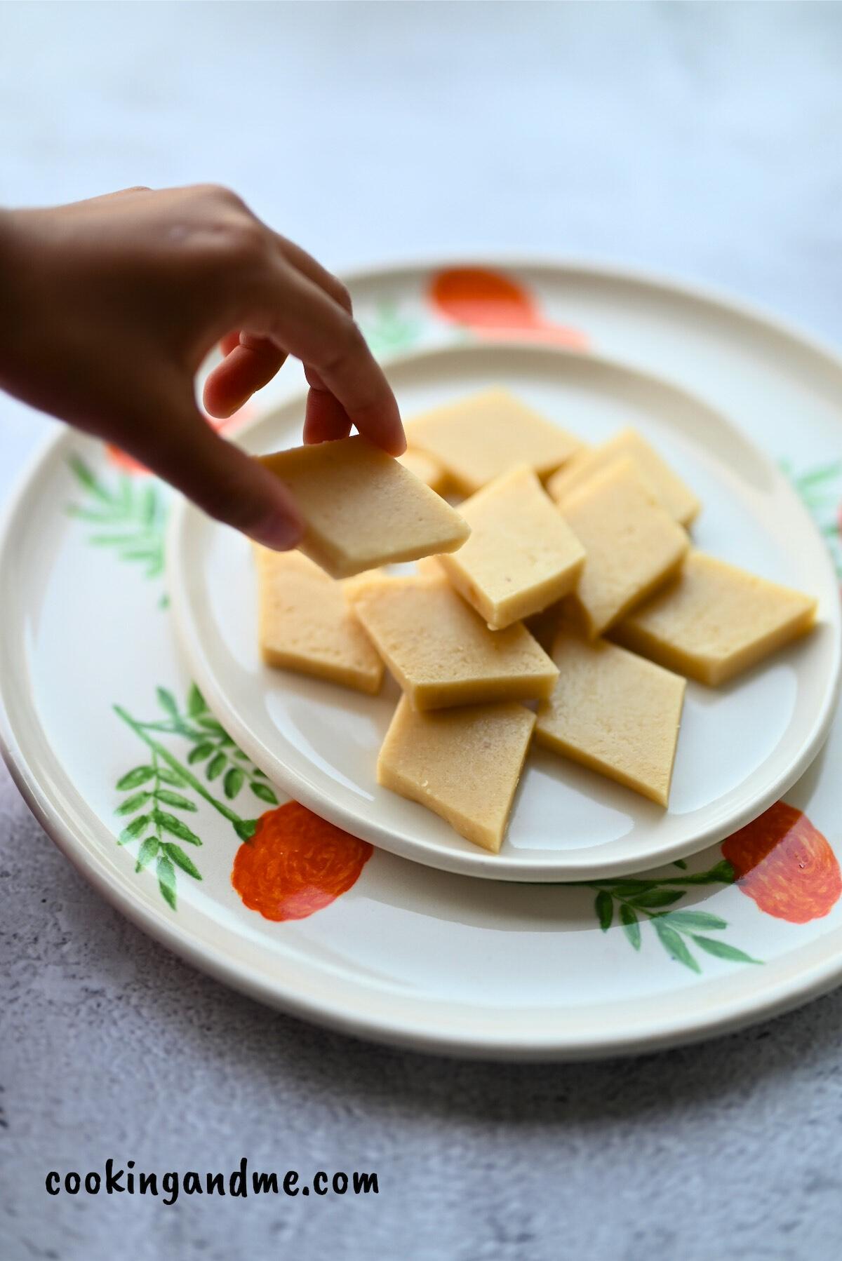 kaju katli or kaju barfi recipe for beginners
